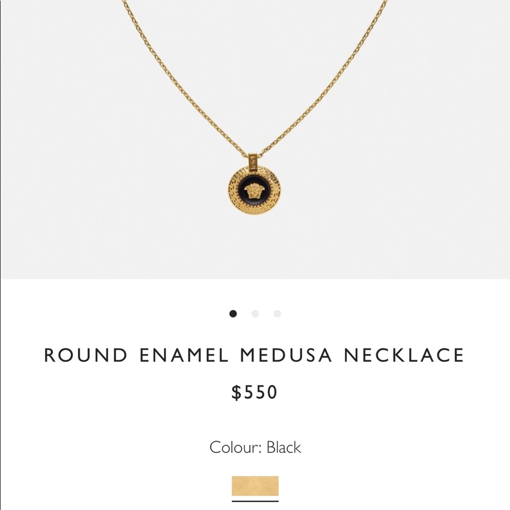 Versace Pendant necklace 🖤